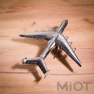 Коллекционная модель АН-225 «Мрия» CRYSTAL EDITION с кристаллами SWAROVSKI® (Конструктор) MT001SWRSK/READY