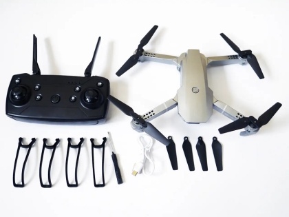Квадрокоптер RC E68 з WiFi камерою та складним корпусом на радiокеруваннi (Срiблястий)