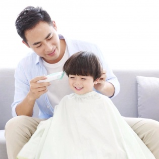 Машинка для стрижки детей Xiaomi Yueli Children Hairdresser (HR-308G) Green