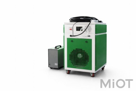 Унiверсальний волоконний лазерний верстат MaxCool 3-в-1 для очищення, зварювання та рiзання 2000Вт