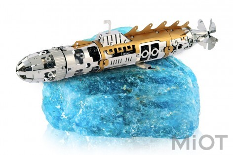 Підводний човен модель-конструктор від Metal Time Elusive Nautilus MT045