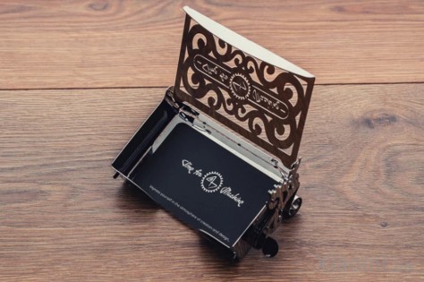 Коллекционная модель Time for Machine Perfecto Card case