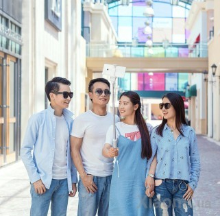 Монопод для смартфона Xiaomi Bluetooth Selfie Stick 2 Black
