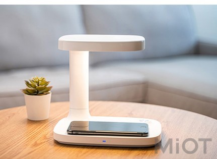 Настільна лампа з бездротовим зарядним пристроєм Xiaomi Midea Q1