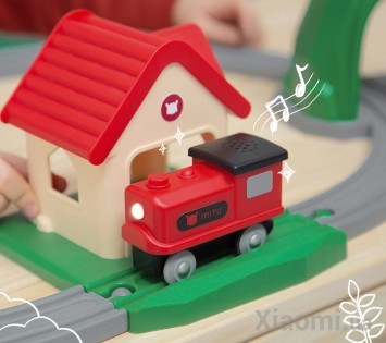 Деревянная железная дорога Xiaomi Mitu Track building block sound and light train DIEL0384