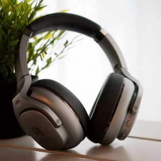 Наушники MOBVOI TicKasa ANC Wireless Headphones Black (2AB5T-E9)