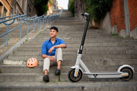 Електросамокат Ninebot by Segway MAX G30LE (AA.00.0003.81)