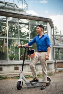 Електросамокат Ninebot by Segway MAX G30LE (AA.00.0003.81)