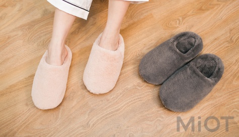 Тапочки кімнатні плюшові Xiaomi One cloud Grey 42-43 size