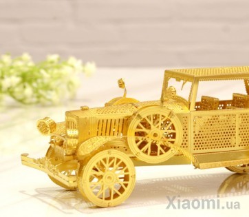 Коллекционная модель PIECECOOL CLASSIC CAR, GOLD VERSION P042-G