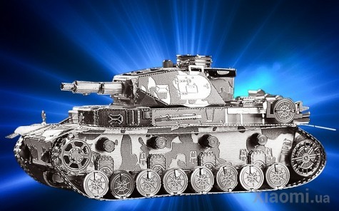 Коллекционная модель PIECECOOL IV TANK SILVER P037-S