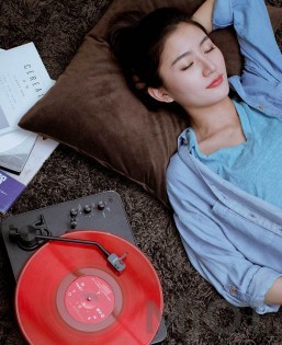 Вініловий програвач Xiaomi JYK PLAY Bluetooth Vinyl One Player TT245