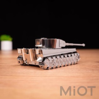 Танк ТІГР 1 механічний World of Tanks Ponderous Panzer Tiger 1 Metal-Time MT020