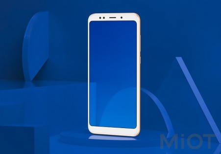 Смартфон Xiaomi Redmi 5 Plus 3/32GB Pink