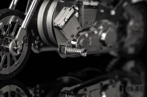 Мотоцикл механический набор Harley Davidson Roadway Fantasy Metal-Time MT012