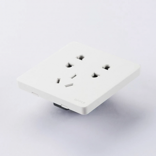 Розетка універсальна потрійна Xiaomi OPPLE K12 (K121097) White