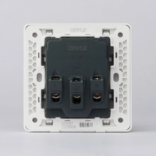 Розетка універсальна потрійна Xiaomi OPPLE K12 (K121097) White