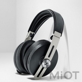Бездротові навушники Sennheiser Momentum 3