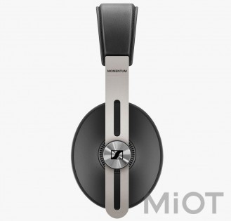 Бездротові навушники Sennheiser Momentum 3