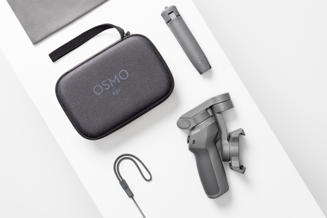 Стедикам трех-осевой стабилизатор для смартфона DJI Osmo Mobile 3 Combo + Кейс и трипод