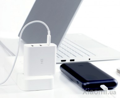 Сетевое зарядное устройство ZMi Fast Charger 65W (3-ports 2A+1C) White HA832