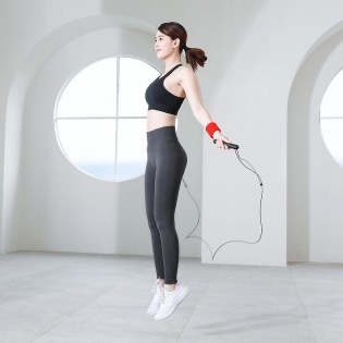 Умная скакалка с дисплеем Xiaomi Yunmai Intelligent Training Jump Rope (YMSR-P701) Global