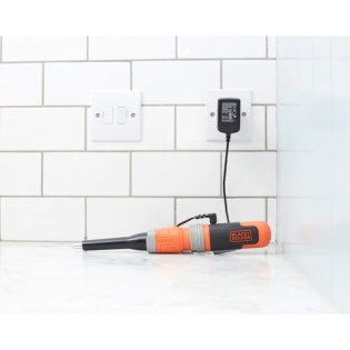 Викрутка акумуляторна BLACK&DECKER 3,6 В; 6-ГРАН 1/4&`34;, 180 об/хв BCF603C-QW (Чорно-помаранчевий)