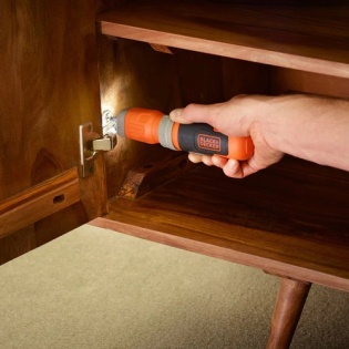 Викрутка акумуляторна BLACK&DECKER 3,6 В; 6-ГРАН 1/4&`34;, 180 об/хв BCF603C-QW (Чорно-помаранчевий)