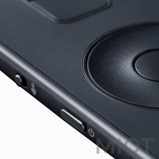 Графічний планшет Wacom Intuos Pro PTH-660/K0