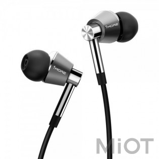 Навушники Xiaomi 1MORE Triple Driver In-Ear Headphones E1001