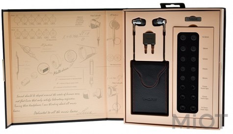 Навушники Xiaomi 1MORE Triple Driver In-Ear Headphones E1001