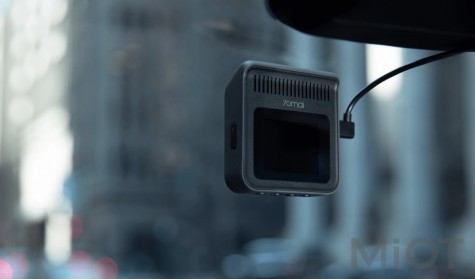 Автомобільний відеореєстратор Xiaomi 70Mai Dash Cam Black 1440p (A400) + камера заднього виду (Міжнародна версія)