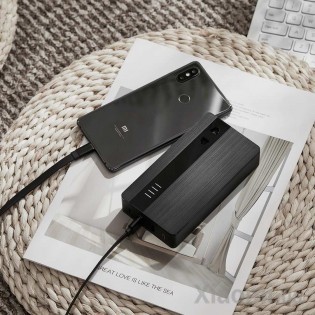 Универсальная батарея Xiaomi aigo (TM1305)