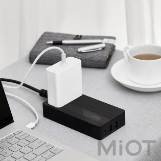 Універсальна батарея Xiaomi aigo (TM1305)