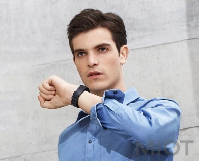 Розумний годинник Xiaomi Amazfit GTS 2e Black (A2021)