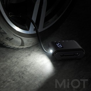 Автомобільний компресор Xiaomi Baseus Dynamic Eye Inflator Pump CRCQB03