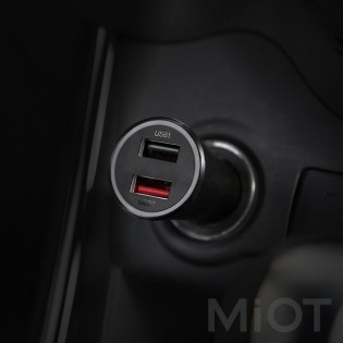 Автомобільний зарядний пристрій Xiaomi Car Charger Quick Charge Edition (37W) CC06ZM
