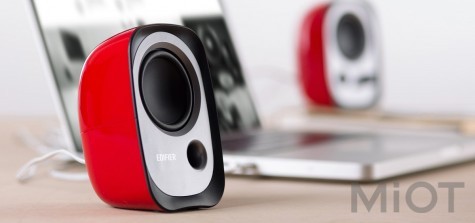 Настільні мультимедійні колонки EDIFIER R12U Red