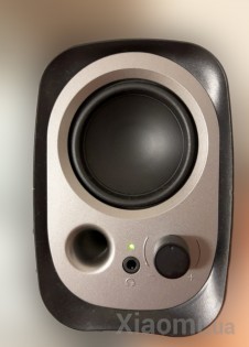 Настольные мультимедийные колонки EDIFIER R12U Black