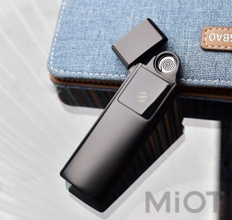 Аккумуляторная запальничка Xiaomi BEEBEST Extreme Bee Slim (L101)
