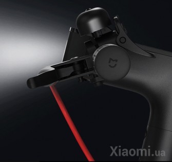 Электрический самокат Xiaomi Mi Electric Scooter Pro Black