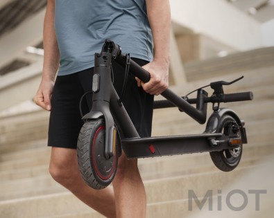 Електричний самокат Xiaomi Mi Electric Scooter Pro 2 Black