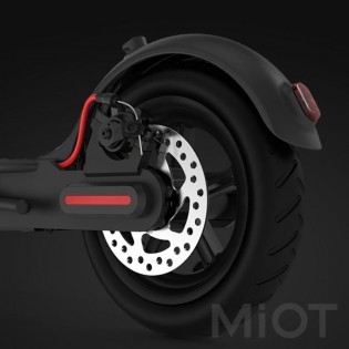 Електросамокат Xiaomi Mi Electric Scooter Pro Black (FBC4015GL)