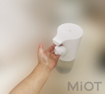 Безконтактний диспенсер для мила Xiaomi Mi Home (MiJia) Automatic Induction Soap Dispenser White (MJXSJ03XW)
