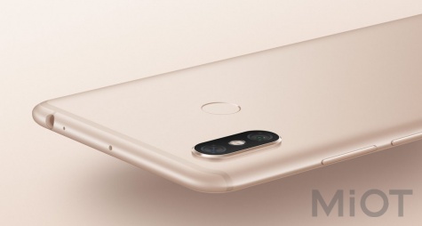 Смартфон Xiaomi Mi Max 3 6/128GB Gold