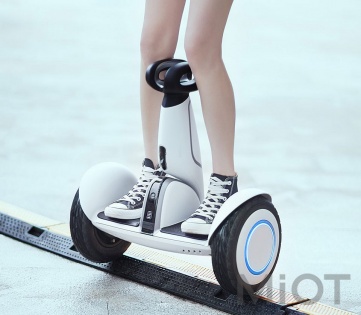Самобалансуючий скутер Mi Home (Mijia) Xiaomi Ninebot Plus White