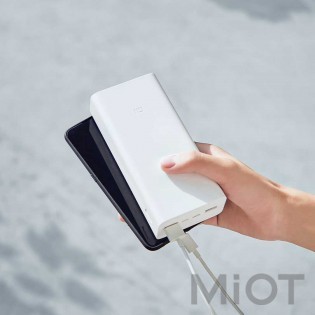 Універсальна батарея Xiaomi Mi Power bank 3 30000mAh 24Wh White (PB3018ZM)