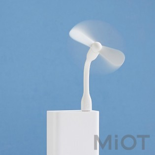 Універсальна батарея Xiaomi Mi Power bank 3 30000mAh 24Wh White (PB3018ZM)