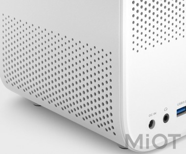 Мультимедіа-проектор Xiaomi Mi Smart Compact Projector 120"