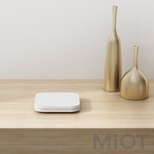 TV-Приставка Xiaomi Mi box 4S (M18S)